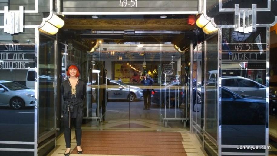 Qt Sydney Hotel Exterior photo Entrance to the hotel